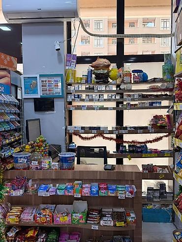 Soyuducu vitrinləri: Mini-market üçün avadanlıq və dolu mal assortimenti Təsvir: - Süd və — 4