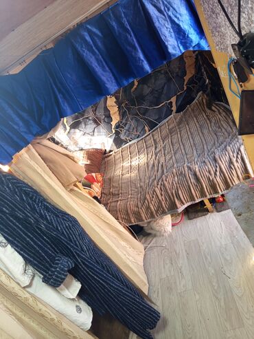 Другой транспорт: Продам кемпинг срочно внутри свет,кровати полки для вещей на 4 at lalafo.kg — 13 Другой транспорт: Продам кемпинг срочно внутри свет,кровати полки для вещей на 4 — 13