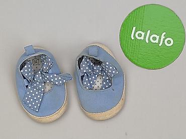 8a kapelusz: Buciki niemowlęce, 19, stan - Bardzo dobry — 2