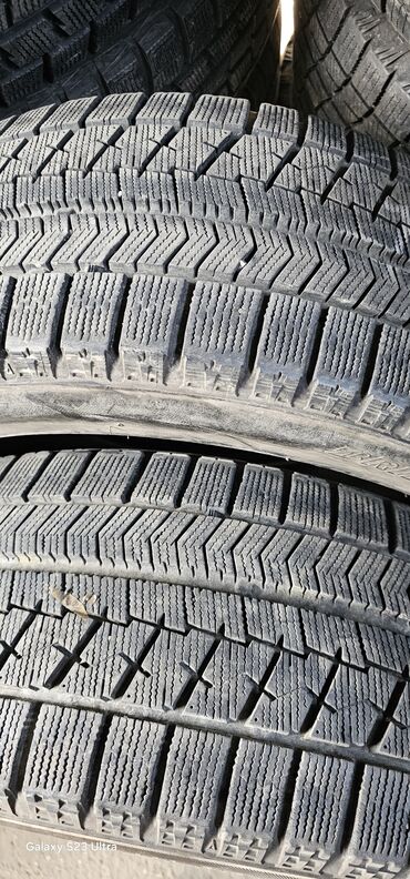 Диски: Шины 215 / 50 / R 17, Зима, Б/у, Комплект, Легковые, Япония, Bridgestone