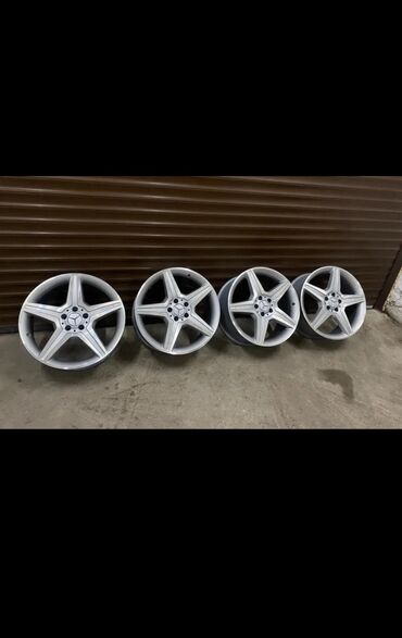 Диски: Литые Диски R 19 AMG, Комплект, отверстий - 5, Новый