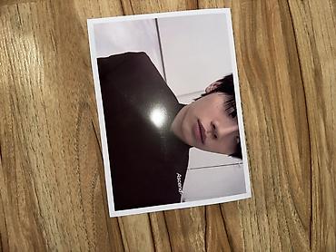 Kasete, CD i DVD: K‑pop set: magazini, albumi, stikeri i sitni merch Prodajem svoje — 39