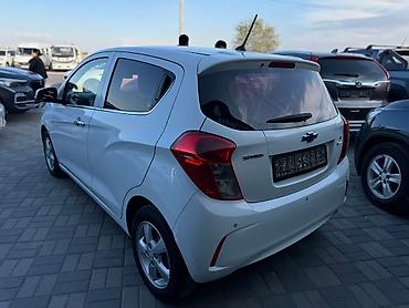 spark 2021: Chevrolet Spark: 2019 г., 0.1 л, Автомат, Бензин — 6
