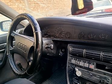 howo 310: Audi 100: 1993 г., 2.3 л, Механика, Газ, Седан — 6