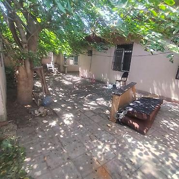 Binəqədi qəs. 3 otaqlı, 100 kv. m, Orta təmir lalafo.az -da Binəqədi qəs. 3 otaqlı, 100 kv. m, Orta təmir