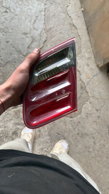 задний стоп рекс: Арткы оң стоп-сигнал Mercedes-Benz Колдонулган