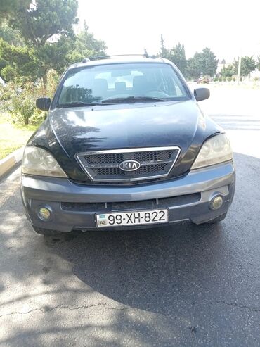 Qazanlar: Kia Sorento modeli, özünəməxsus cizgiləri və möhkəm quruluşu ilə