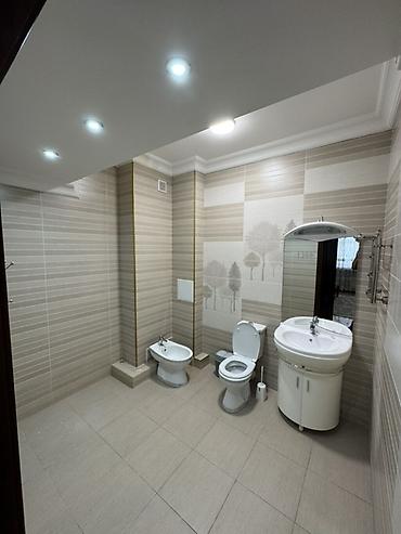 Долгосрочная аренда квартир: 3 комнаты, Агентство недвижимости, Без подселения, С мебелью полностью — 9