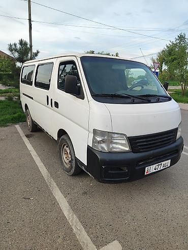 dodge caravan: Nissan Urvan: 2003 г., 2.4 л, Механика, Бензин, Минивэн — 3