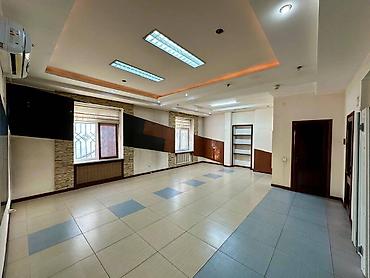 Кеңселерди ижаралоо, 275 м², Турак комплексинде, Өзүнчө кире бериши менен, Юридикалык дареги менен, Өзүнчө санитардык түйүнү менен