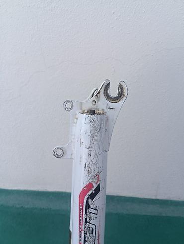 Велозапчасти: Велосипедная вилка (амортизационная) - Тип: передняя вилка с двумя — 8