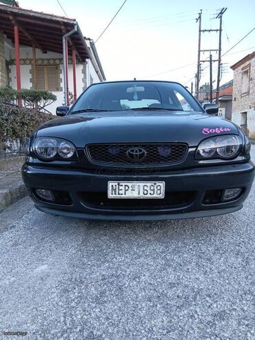 Toyota: Toyota Corolla: 1.4 l. | 2002 έ. Χάτσμπακ — 4