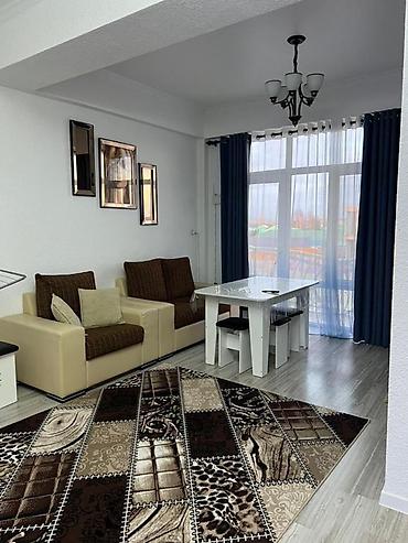 Продажа квартир: 2 комнаты, 50 м² — 12