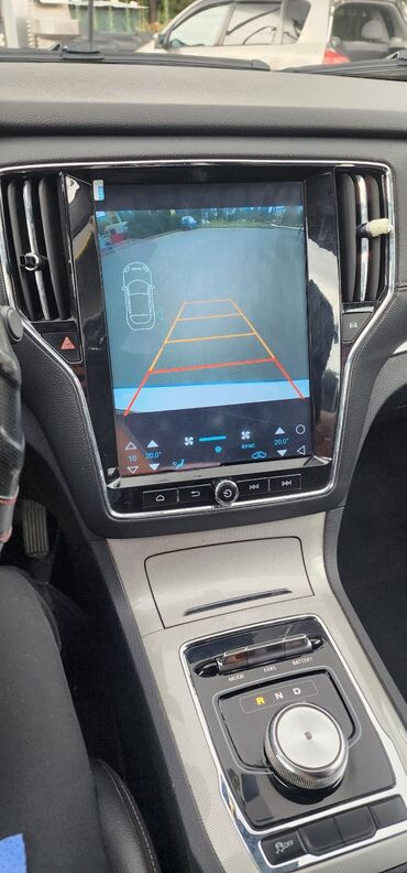 Roewe: Roewe RX5: 2017 г., 0.1 л, Вариатор, Электромобиль, Кроссовер — 8