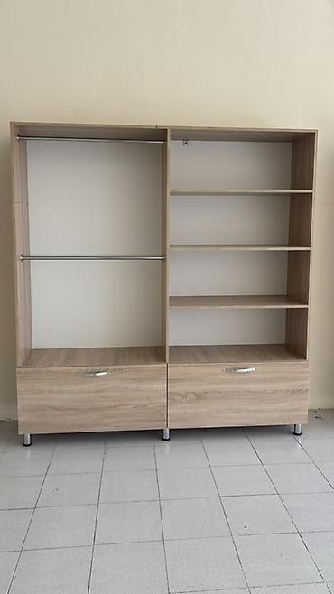 ucuz tül perdeler: Açıq rəfli və asılqanlı qarderob sistemi - Material: ağac teksturalı — 2