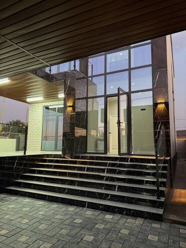 Продажа домов: Дом, 200 м², 5 комнат, Агентство недвижимости, Дизайнерский ремонт — 1