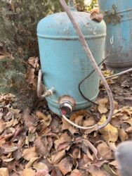 бойлеры водонагреватель: Накопительный водонагреватель Объем бака: 50 л, Электрический, Предохранительный клапан, Металл