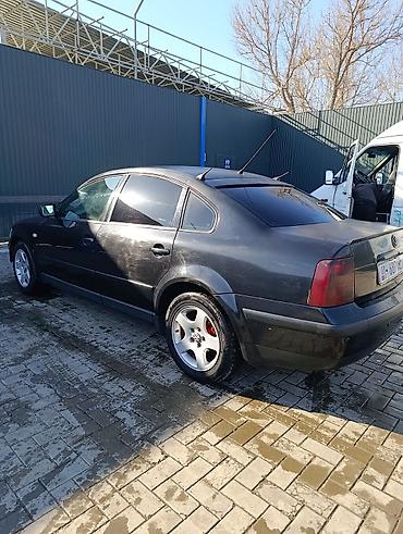 Volkswagen: Volkswagen Passat: 2000 г., 2 л, Механика, Бензин, Седан — 7