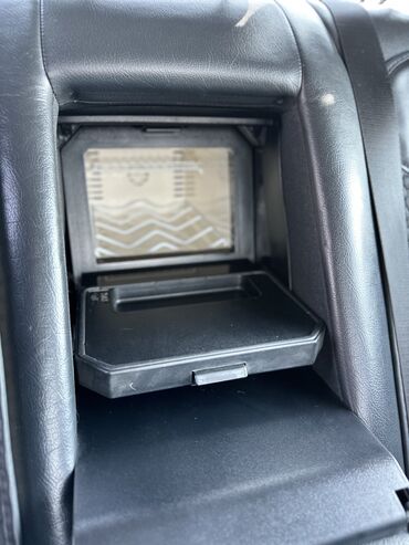 Mercedes-Benz: Mercedes-Benz E-Class: 2001 г., 3.2 л, Автомат, Бензиновая, Седан — 17