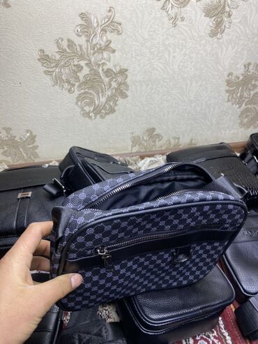 Барсетки: Мужские сумки на плечо/через плечо Варианты: - Компактные сумки из — 2