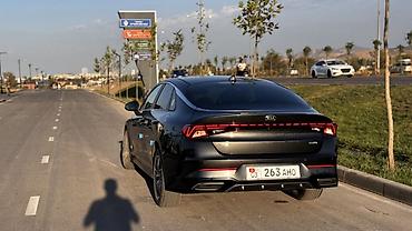 kaiyi e5: Kia K5: 2021 г., Автомат, Гибрид, Седан — 5