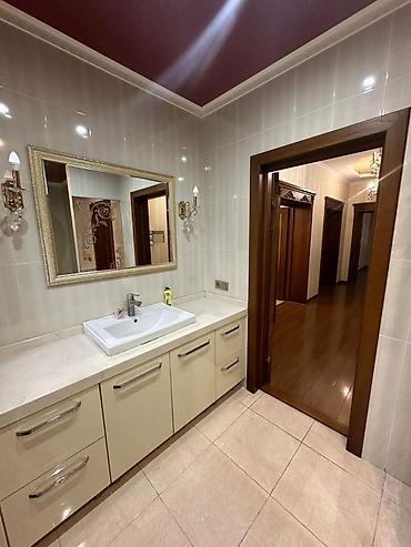 офис гоин: Аренда офисов, 250 м², В частном доме, С видом на горы, С отдельным входом, С отдельным сан узлом — 3