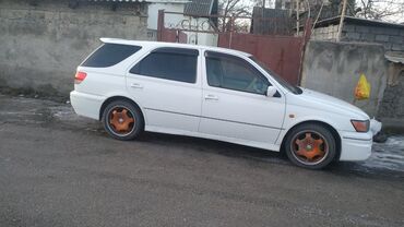 toyota chaser: Toyota Vista: 1999 г., 2 л, Автомат, Бензин, Универсал