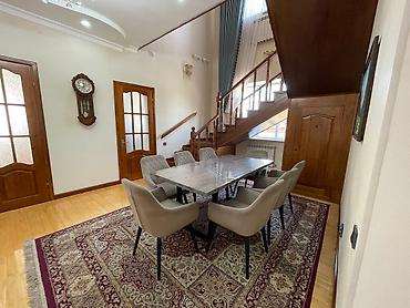 Продажа коттеджей и домов: Продается роскошный особняк в центре города по первой линии! Идеальное — 13