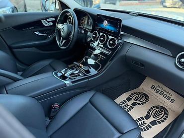 сешка мотор: Mercedes-Benz C-Class: 2019 г., 2 л, Автомат, Бензин, Седан — 6