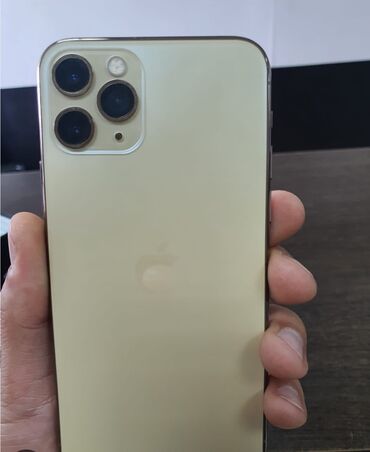 iphone 11pro телефон: IPhone 11 Pro, Б/у, 64 ГБ, Золотой, Чехол, 78 %