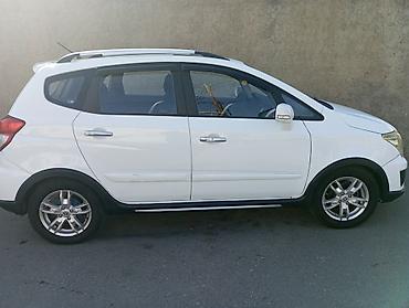 Changan: Changan CX20: 1.4 l | 2014 il Krossover — 3