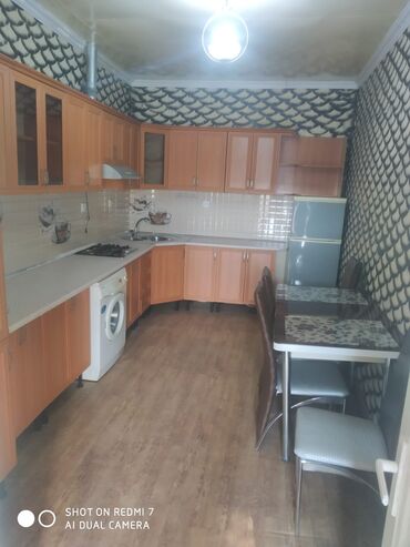 binəqədidə həyət evi: 2 otaqlı, 180 kv. m, Kredit yoxdur, Orta təmir