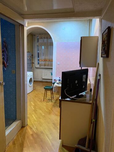 Köhnə tikili: Bakı, 3 otaqlı, Köhnə tikili, m. Nəriman Nərimanov, 100 kv. m — 6