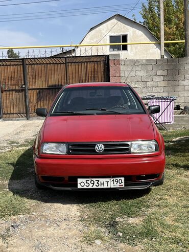 ремень трос: Volkswagen Vento: 1994 г., 1.8 л, Механика, Бензин, Седан