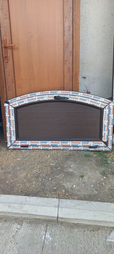 Pəncərələrin quraşdırılması, montajı: Plastik yumru pəncərələr. Ağ. Boz. Kariçnivi. Tund — 29