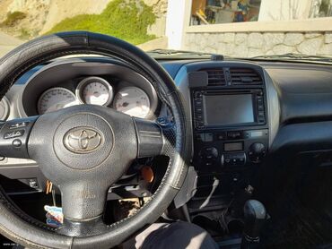 Toyota: Toyota RAV4: 2 l. | 2005 έ. SUV/4x4 — 8