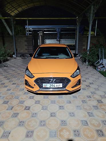 мерседес 124 с: Hyundai Sonata: 2018 г., Седан — 1