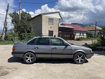 e53 amg: Volkswagen Passat: 1990 г., 1.8 л, Механика, Бензин, Седан — 2