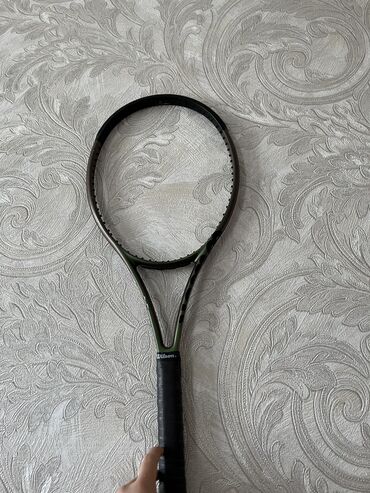 теннисные ракетки бу: Wilson blade 100l v8 | 285g, 10.1oz | 50-60lb, 23-27kg | 4pts hl, 33cm