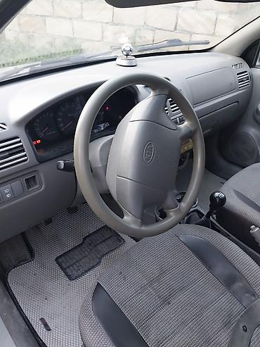 hyundai i30 запчасти: Kia Rio universali (station wagon), gümüşü rəng. - Kuzov: 5 qapılı — 7