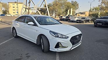 solaris accent: Hyundai Sonata: 2019 г., 2 л, Автомат, Газ, Седан — 2