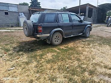 эштк: Nissan Terrano II: 1996 г., Жол тандабас — 2