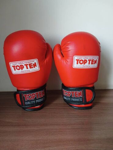 перчатки для спорта: Боксёрские перчатки от TOP TEN очень хорошого качества