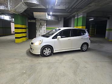 Honda: Honda Fit: 2002 г., 1.3 л, Вариатор, Бензин — 14