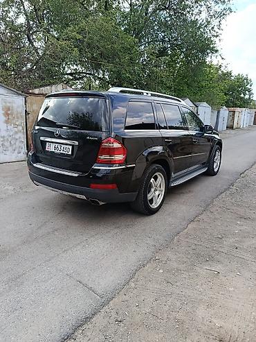 Mercedes-Benz: Mercedes-Benz GL-Class: 2009 г., 5.5 л, Автомат, Бензин, Внедорожник at lalafo.kg — 3 Mercedes-Benz: Mercedes-Benz GL-Class: 2009 г., 5.5 л, Автомат, Бензин, Внедорожник — 3