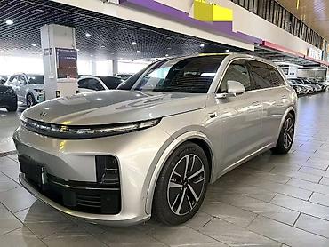 Lixiang: Lixiang L7: 2025 г., 1.5 л, Автомат, Гибрид, Жол тандабас — 1