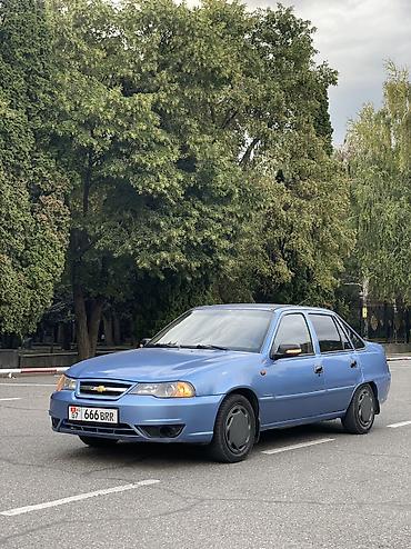 Daewoo Nexia: 2008 г., 1.6 л, Механика, Бензин, Седан