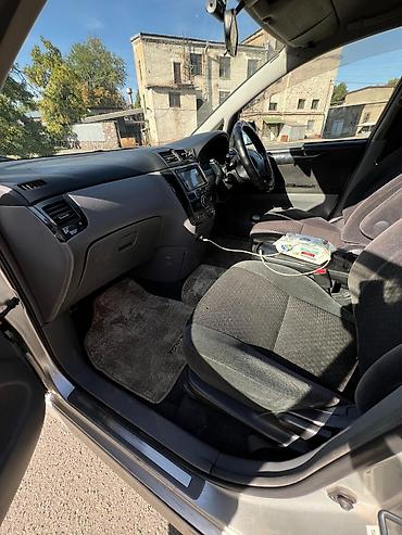 Унаа сатуу: Toyota Ipsum: 2003 г., Автомат, Вэн/Минивэн — 2