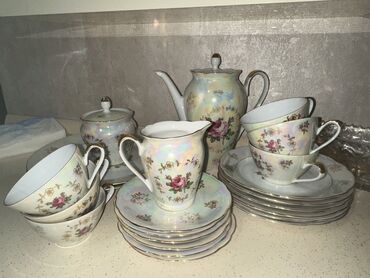 Digər içki üçün qablar: Kahla” – Almaniyanın məşhur keramika və porselen istehsalçısıdır — 2