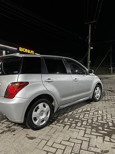 таёта ист: Toyota Ist: 2003 г., Бензин, Хэтчбэк — 2